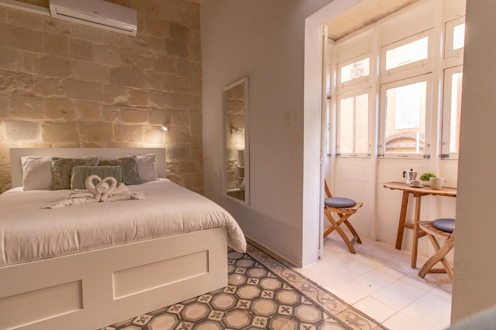 15 Main Gate Aparthotel Birgu Exterior photo