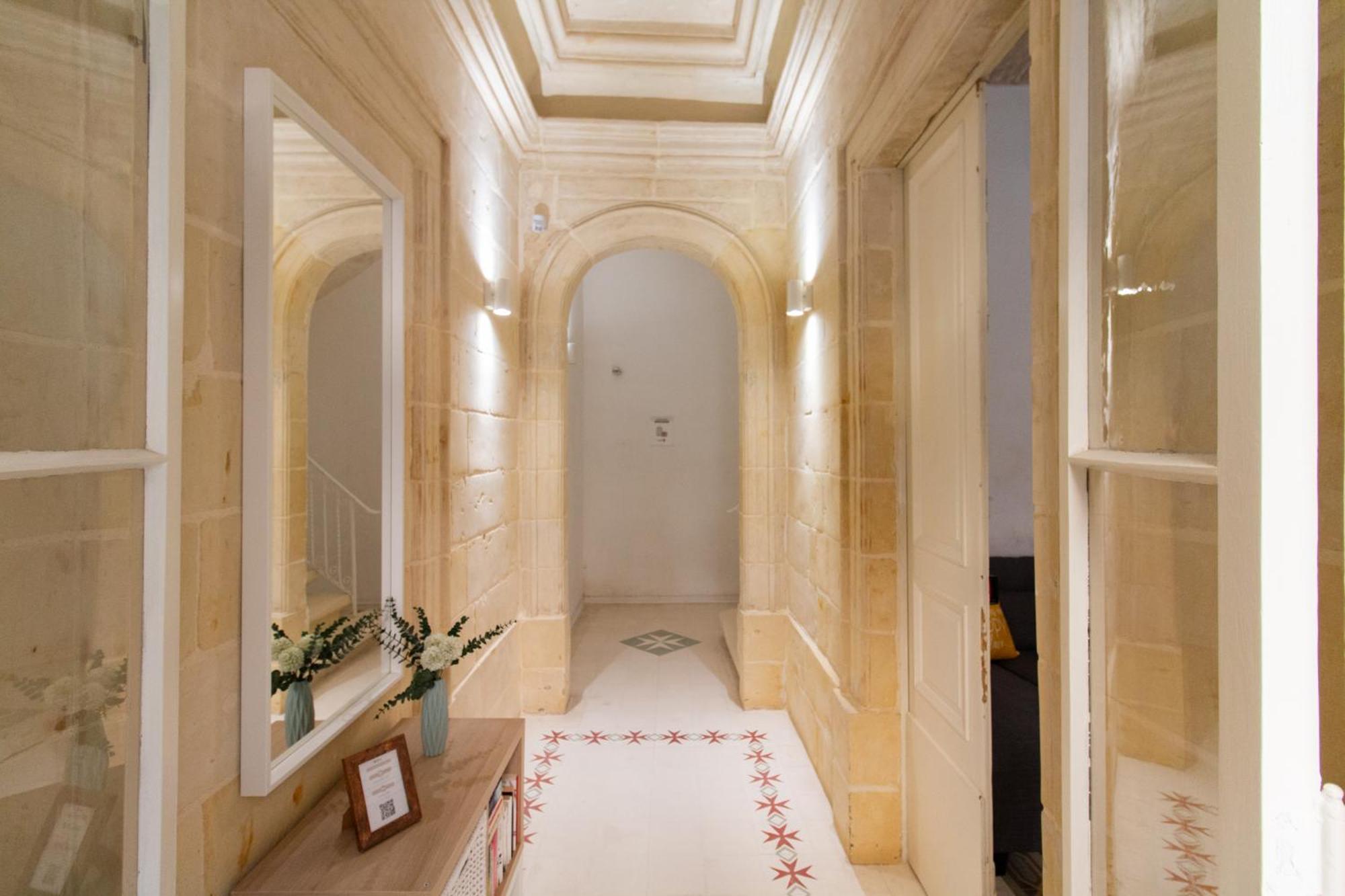 15 Main Gate Aparthotel Birgu Exterior photo